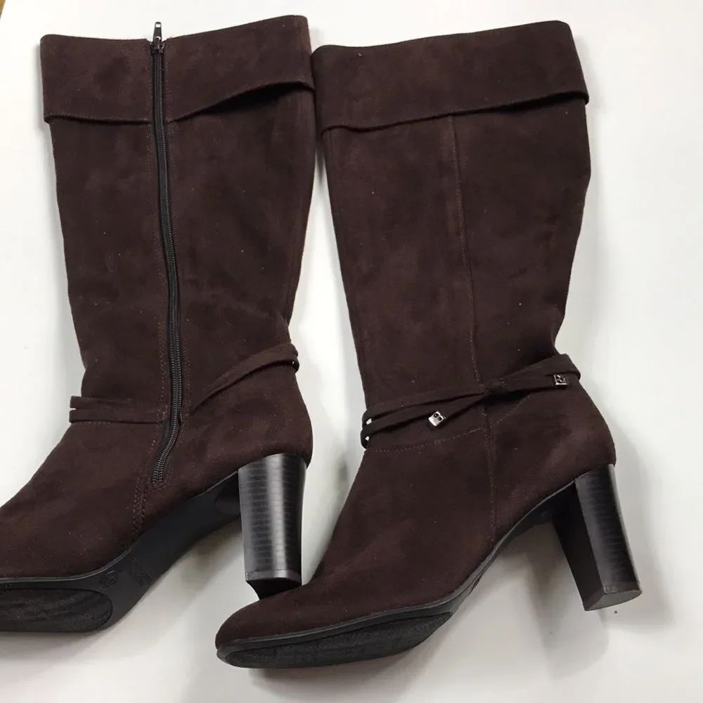 Predictions Boots Suede Brown Women Shoes Size 10